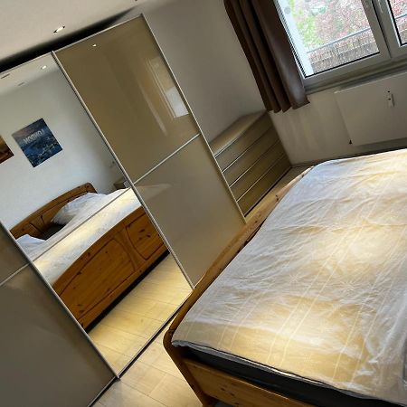 Moderne Wohnung Mit Bergblick Фридрихсхафен Екстериор снимка